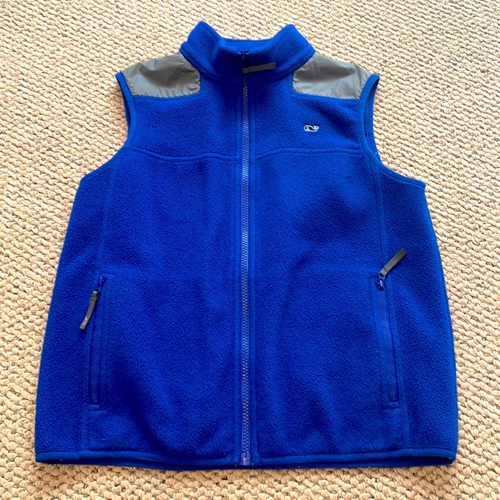 Vineyard Vines Vest size medium